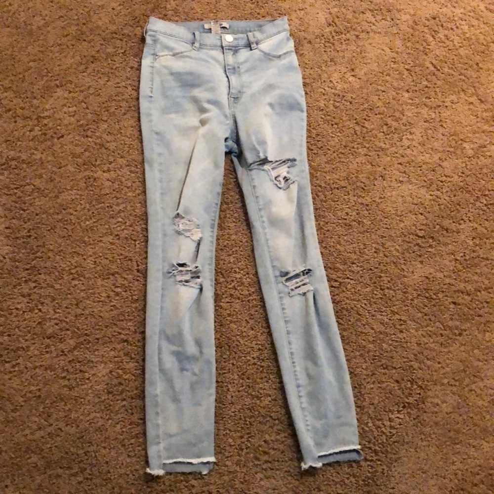 Ripped jeans